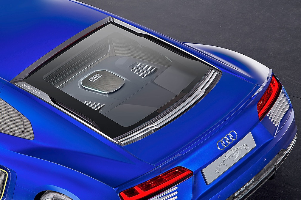 Audi R8 e-tron piloted driving