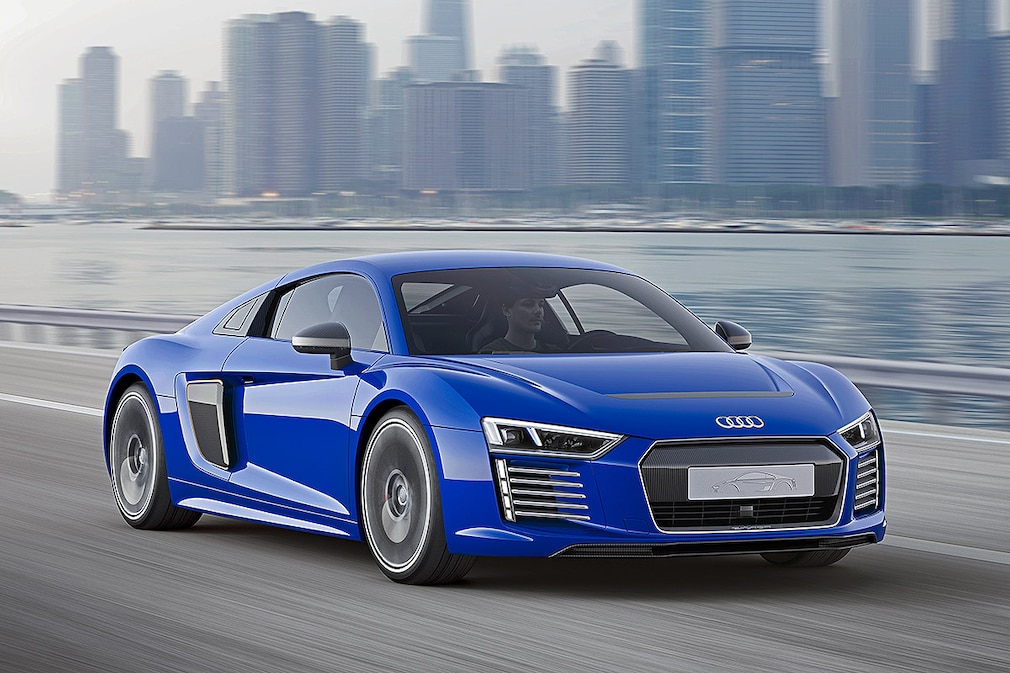 Audi R8 e-tron piloted driving