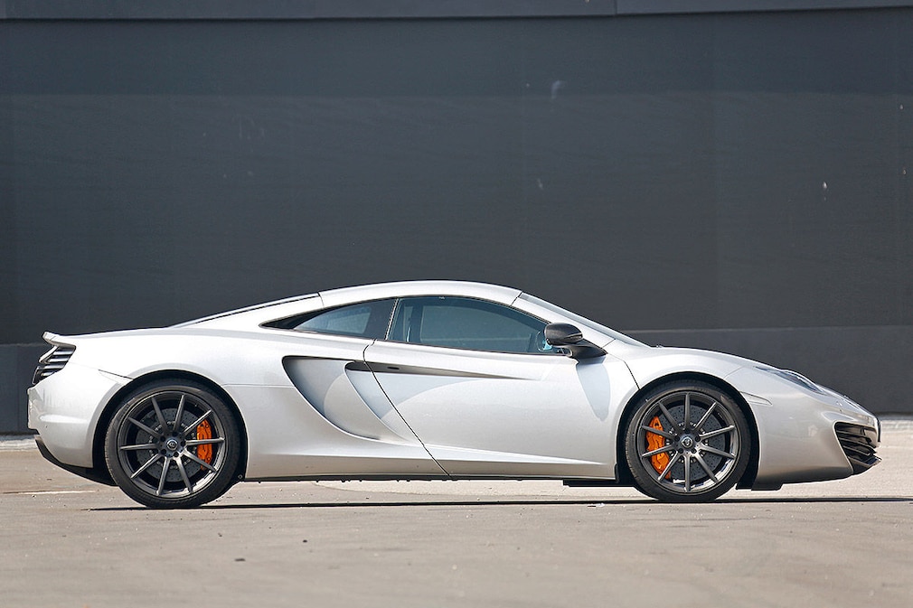 McLaren 12C Coupé
