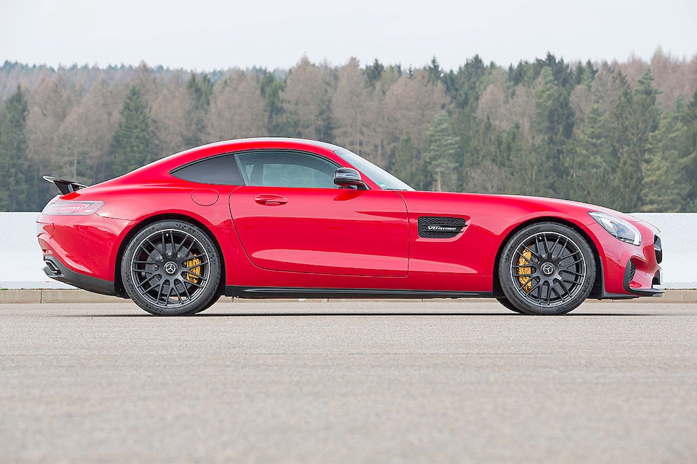 Mercedes-AMG GT S