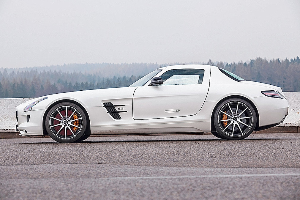 Mercedes SLS AMG GT