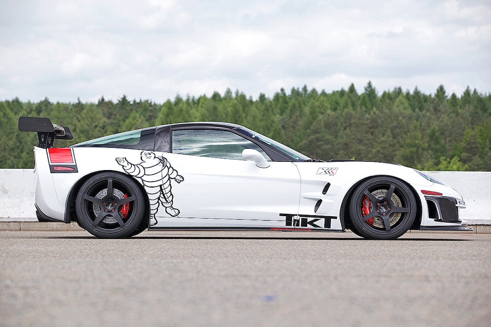 TIKT Corvette ZR1 Triple X