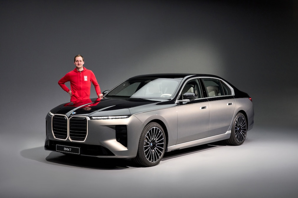 BMW 7er Facelift !! Sperrfrist 22. April, 15:00 Uhr !!