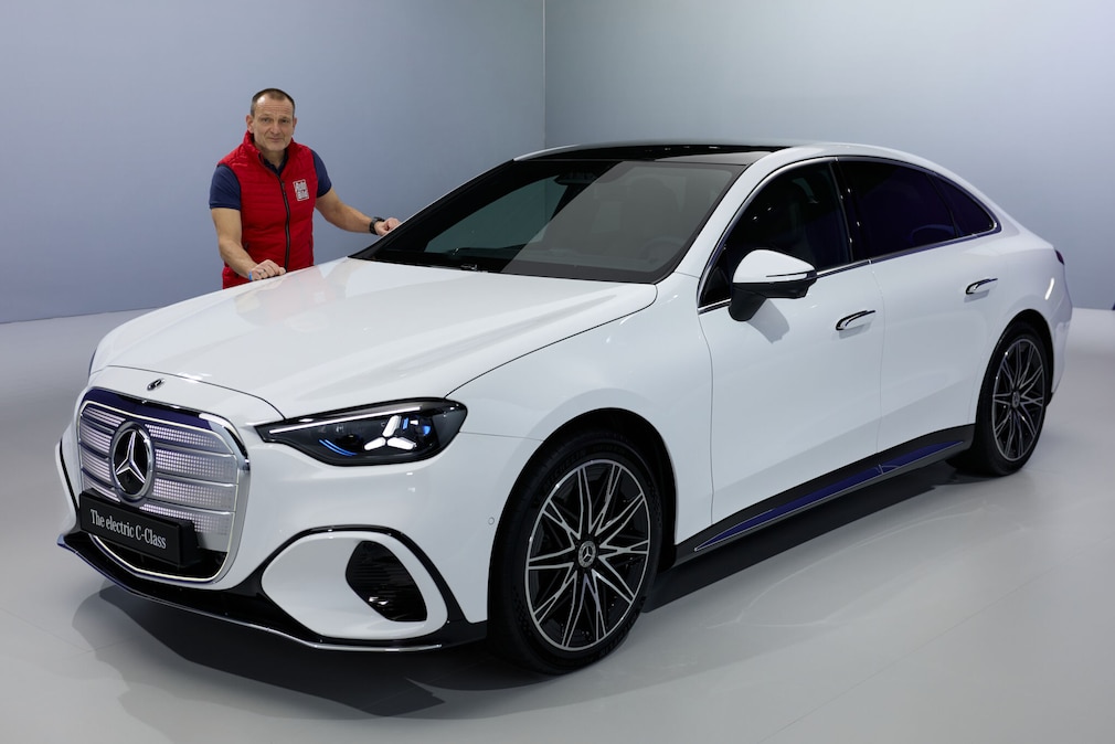 Mercedes C-Klasse C 400 4Matic EQ