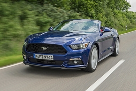 Ford Mustang Cabrio VI Convertible 2.3 EcoBoost