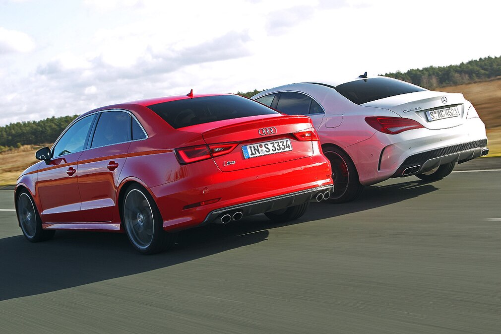 Audi S3 Limousine Mercedes CLA 45 AMG