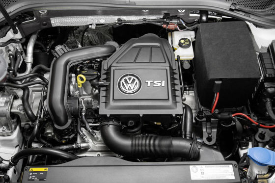 Dieser Golf hat nur drei Pötte
