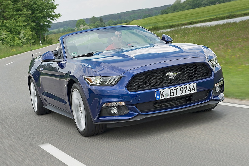 Ford Mustang Cabrio VI Convertible 2.3 EcoBoost
