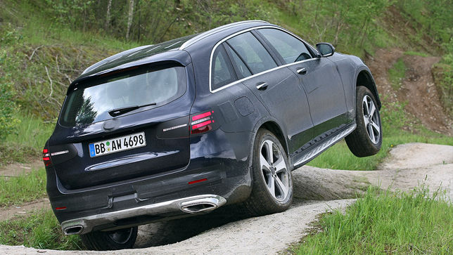 Erste Mitfahrt So Schlagt Sich Der Mercedes Glc Im Gelande