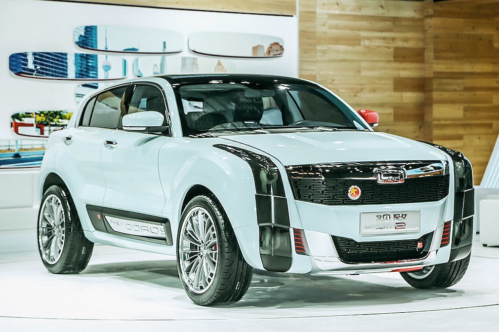 Qoros 2 PHEV Concept (2015)