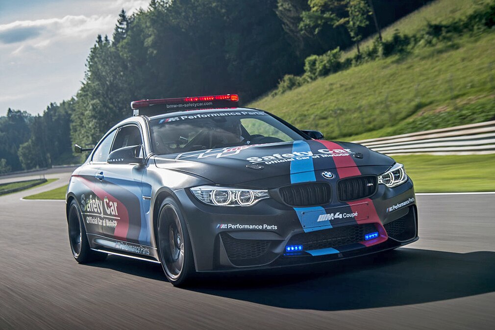 BMW M4 Safety Car Pace Car der Moto GP mit Wassereinspritzung