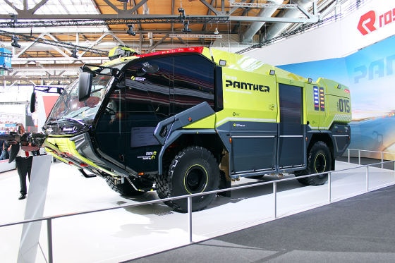 Feuerwehrfahrzeug Panther von Rosenbauer