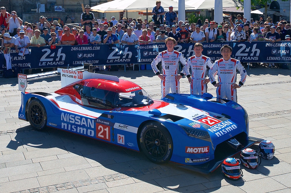 Nissan GT-R LM NISMO LE MANS RENNWAGEN