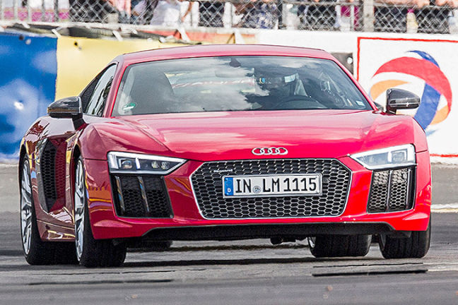 Video Audi R8 V10 Plus 2015 Autobild De