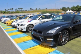 Carspotting: Fan-Autos in Le Mans