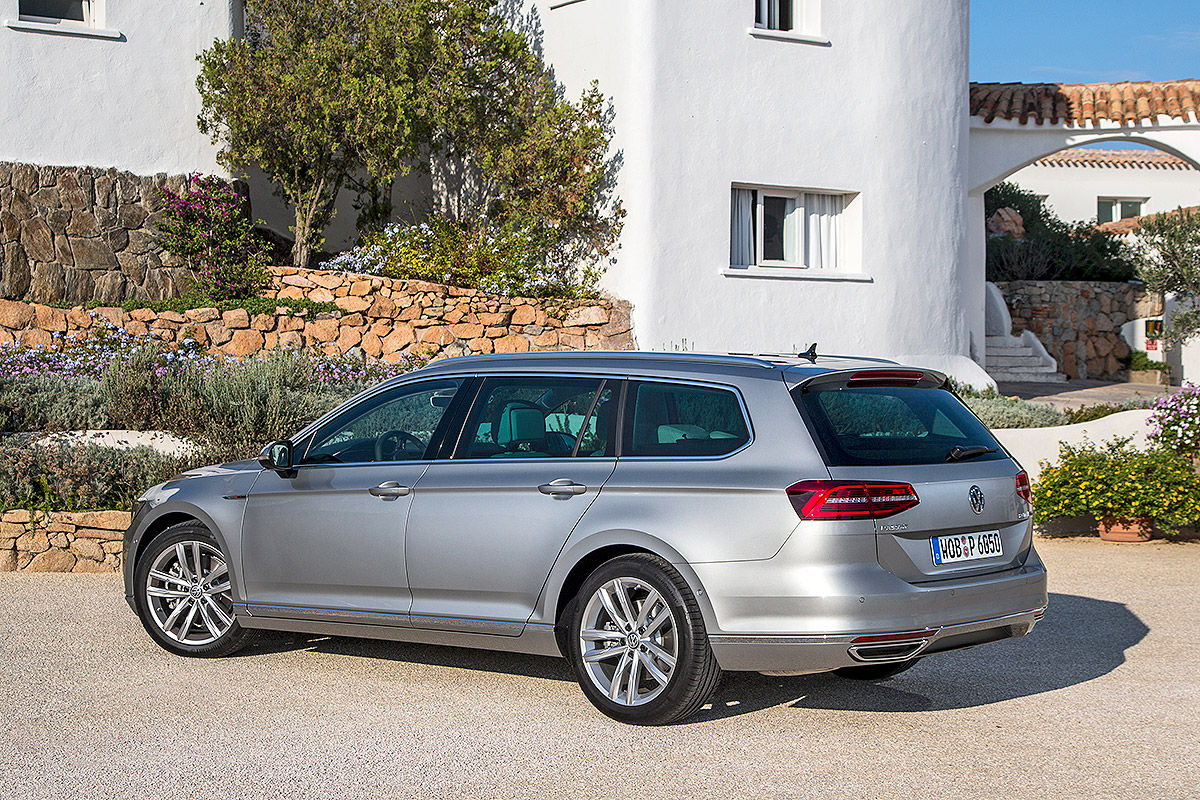 VW Passat
