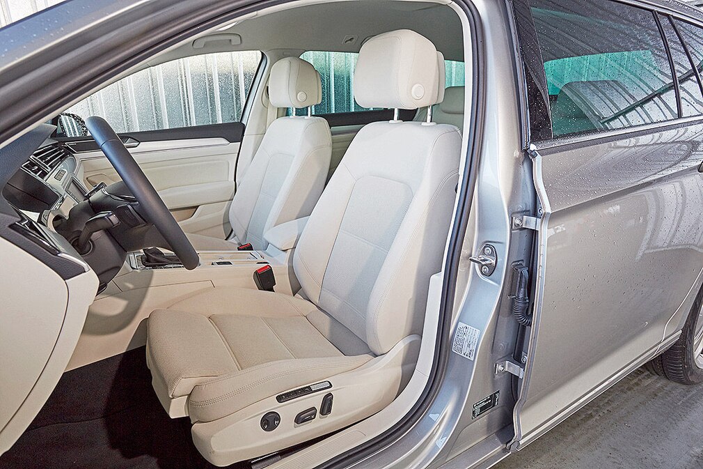 VW Passat