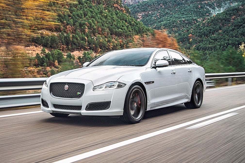 Jaguar XJ