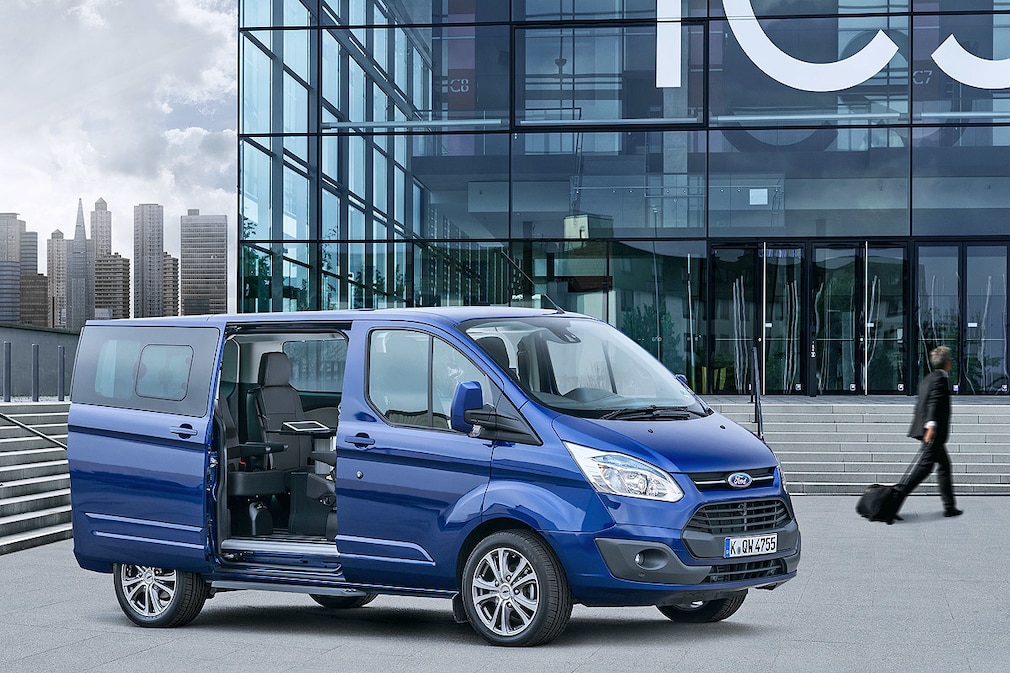 Ford Tourneo Custom "Business Edition"