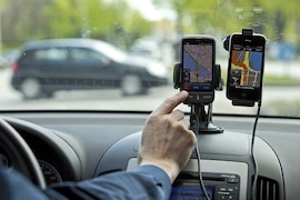 Smartphone im Auto: Geldbuße trotz Halterung
