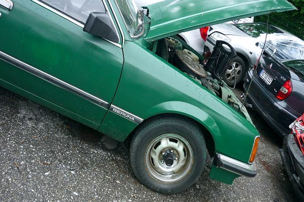 Opel Commodore 2.5 S (6 Zylinder) Berlina