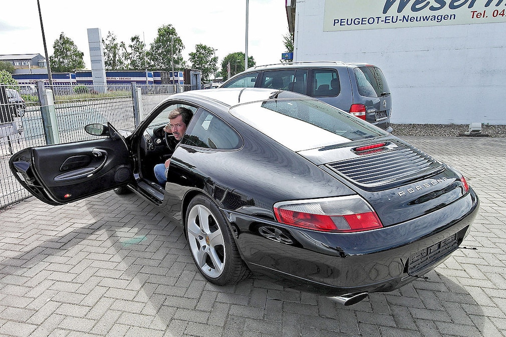 Porsche 911 Carrera 2