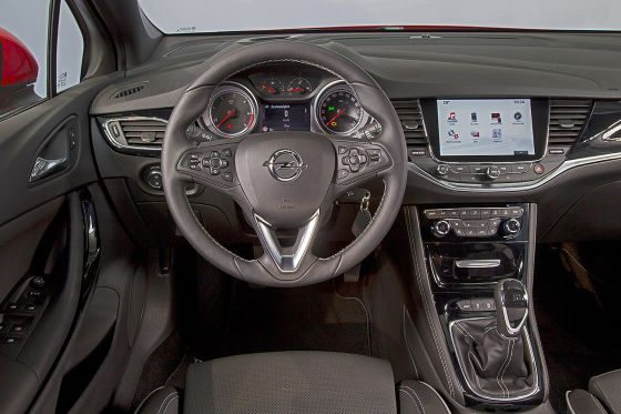 Opel Astra K Iaa 2015 Test Sitzprobe Und Marktstart
