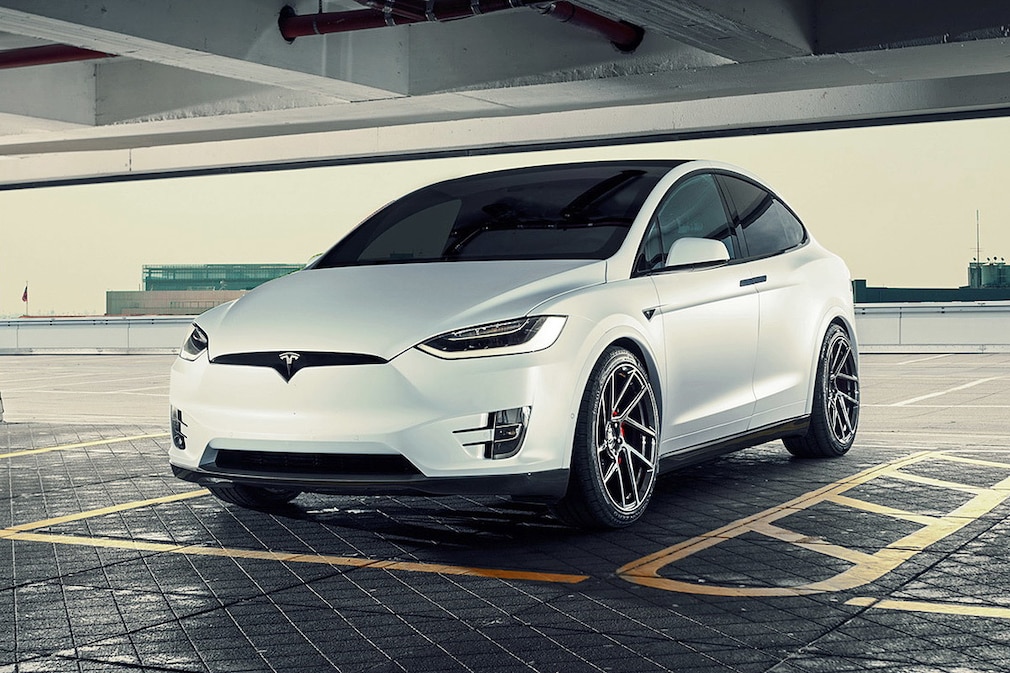 Novitec Tesla Model X