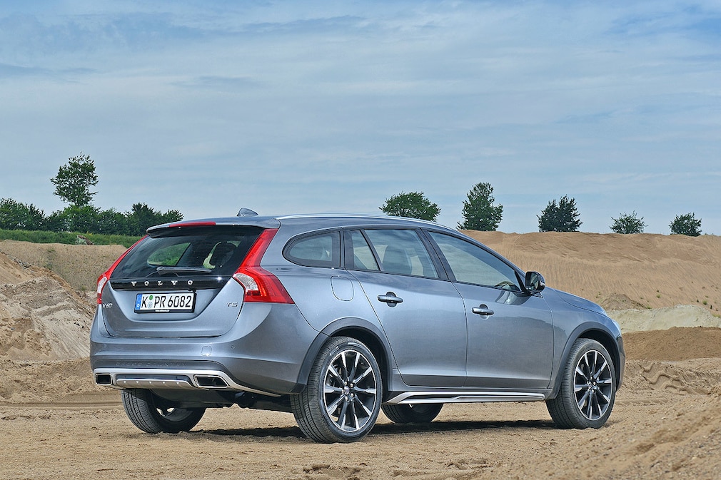 Volvo V60 Cross Country