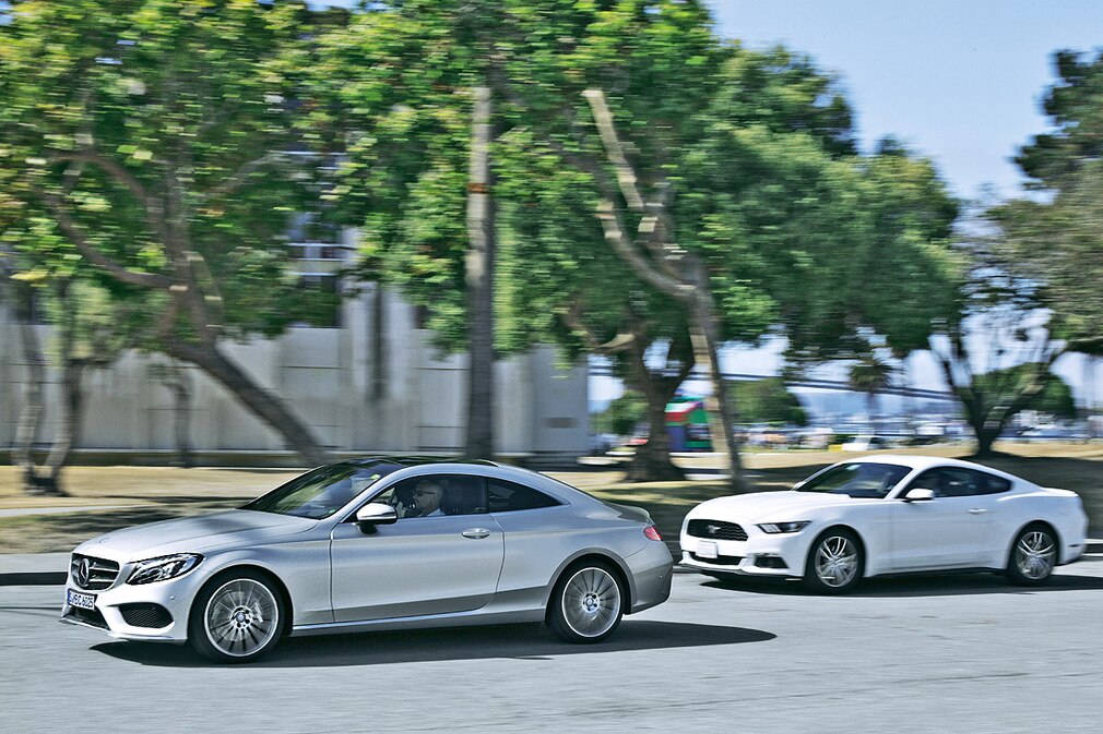 Mercedes C 300 Coupé Ford Mustang