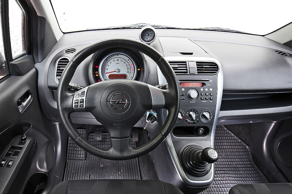 Opel Agila