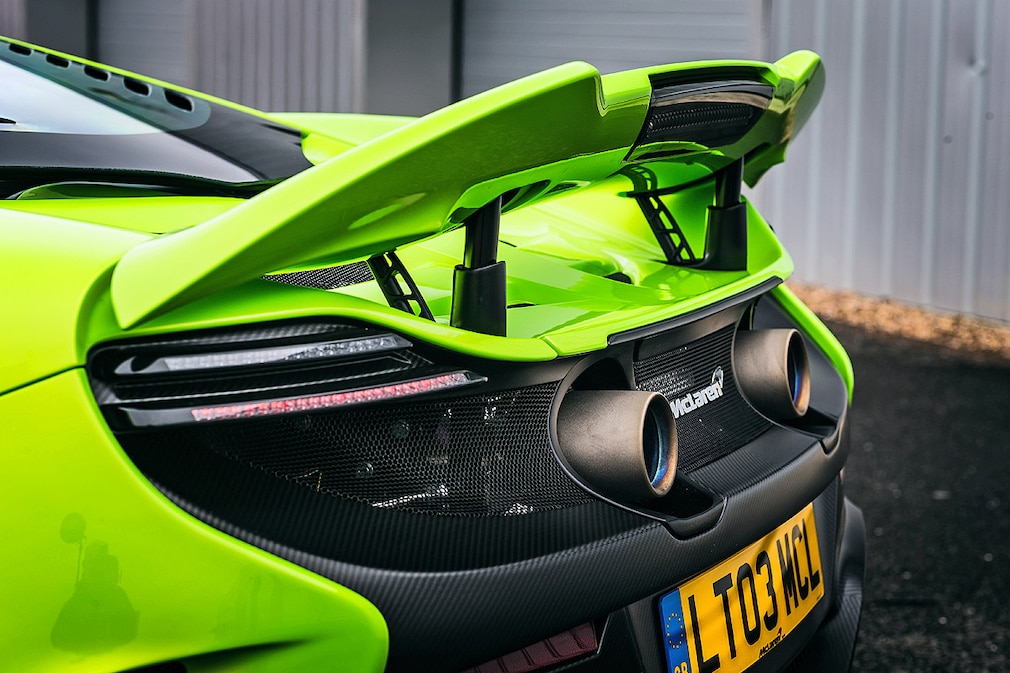 McLaren 675LT    Silverstone
