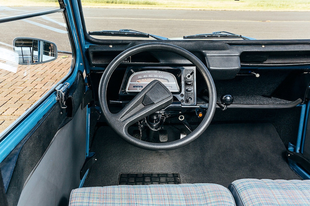Citroën 2 CV (1948-1990)