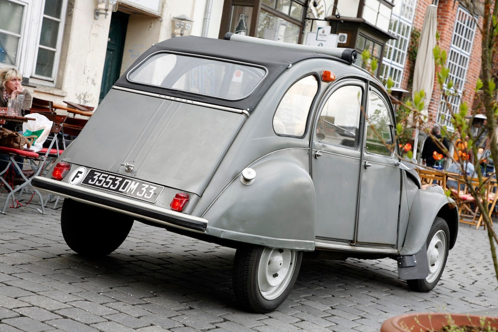 Rückblick auf den Citroën 2 CV (1948-1990)