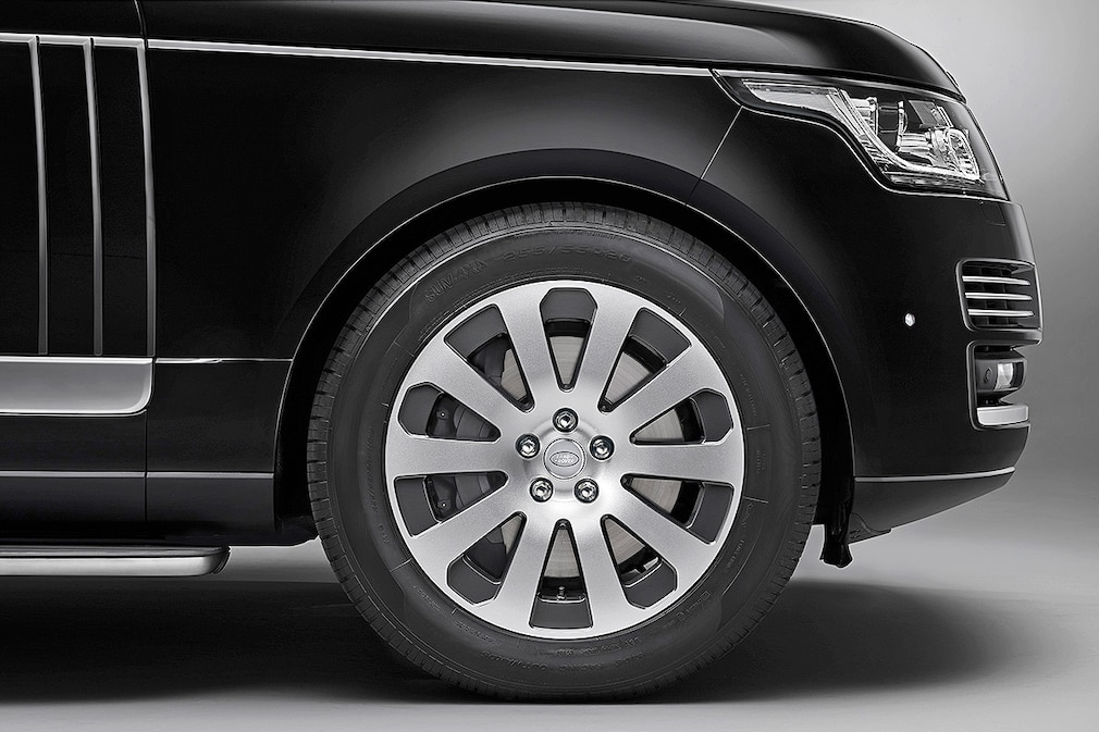 Range Rover Sentinel