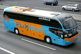 Umstrittenes Tempolimit für Reisebusse