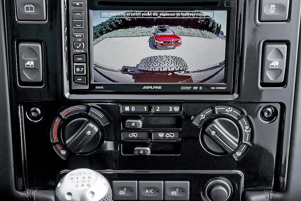 Startech Land Rover Defender Sixty8