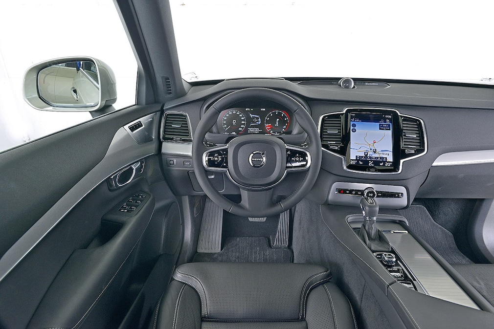 Volvo XC90 T6