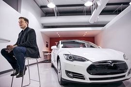 Tesla bietet Prämien bei Freundschaftswerbung