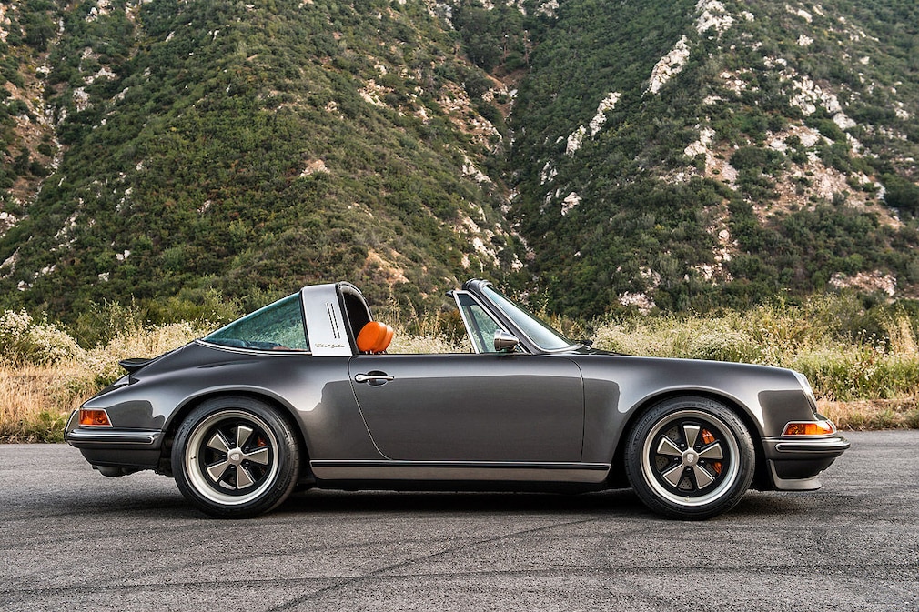 Singer Porsche 911 Targa