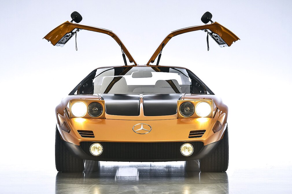 012  Mercedes Benz C 111  (1970)