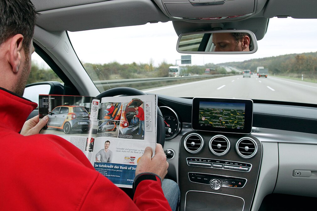 Mercedes C-Klasse Connected Car