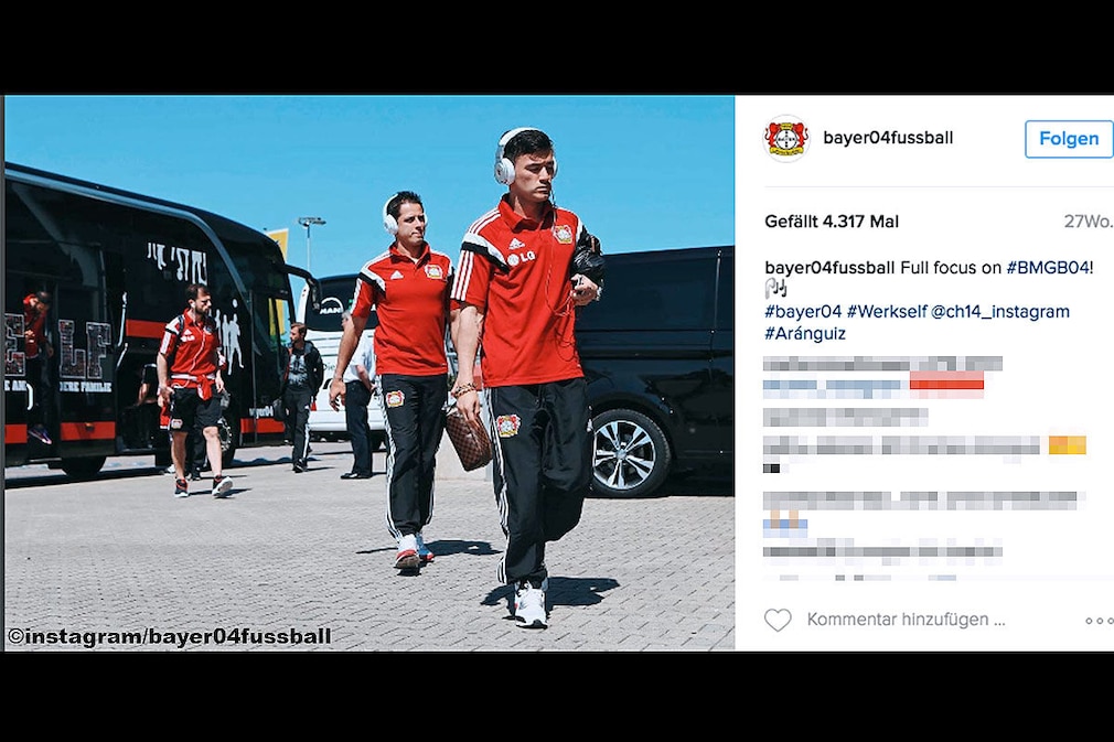 Die Mannschaftsbusse der Fußball-Bundesligisten