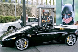 Lenny Robinson Batman-Imitator ist bei einem Verkehrsunfall ums Leben gekommen
