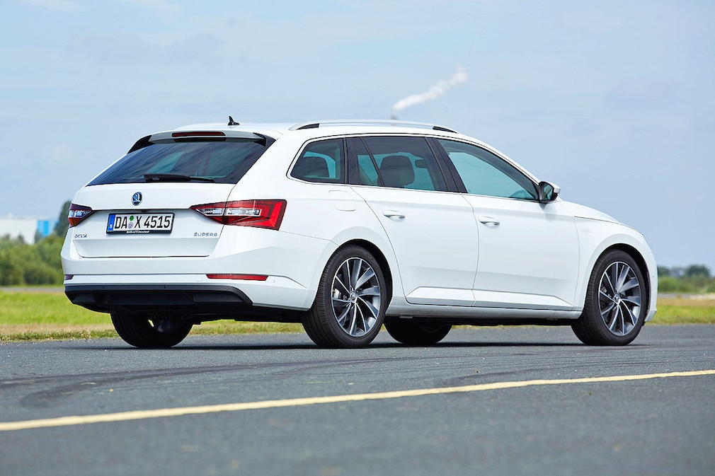 Skoda Superb Combi