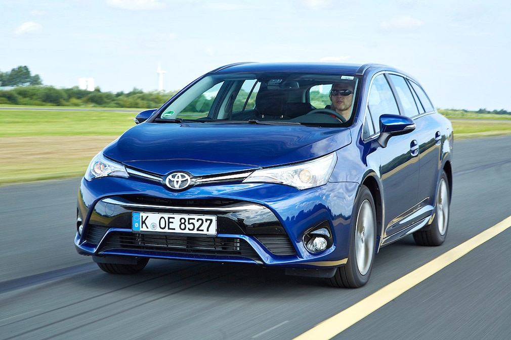 Toyota Avensis Touring Sports