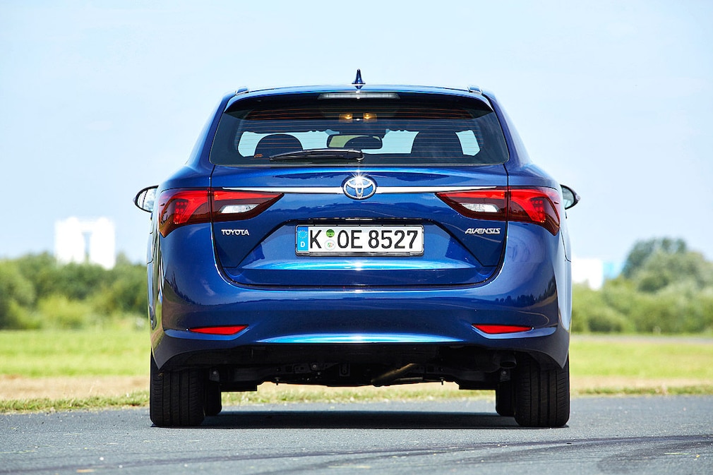Toyota Avensis Touring Sports