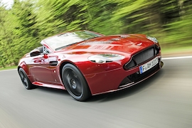 Aston Martin V12 Vantage S Roadster: Test