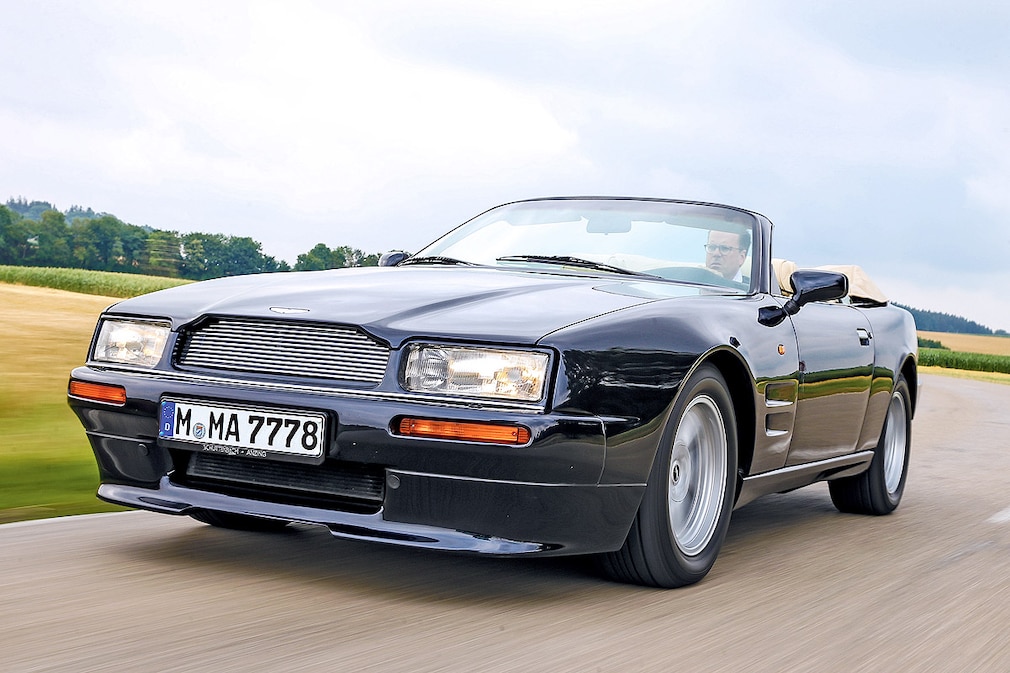 Aston Martin Virage Volante
