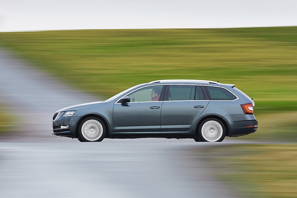 Skoda Octavia FL !!! SPERRFRIST 07. Februar 2017 15:00 Uhr !!!